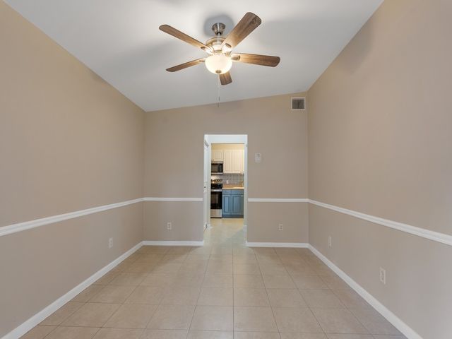 6425 4th Place, Vero Beach, FL 32968