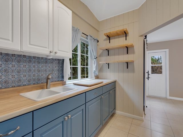 6425 4th Place, Vero Beach, FL 32968