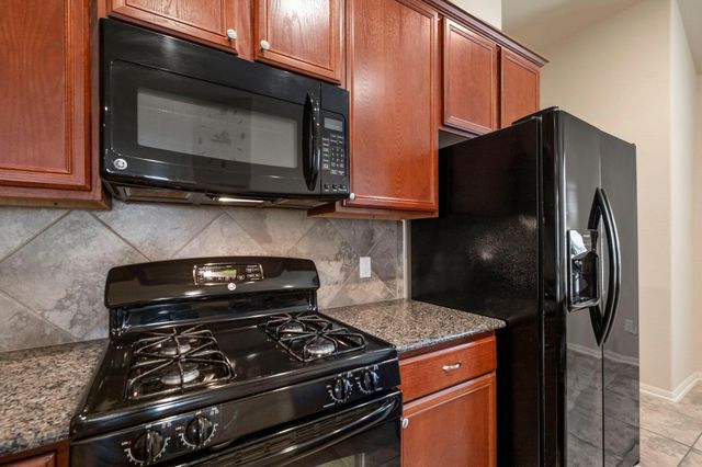 2827 Intrepid Trail, Rosenberg, TX 77471