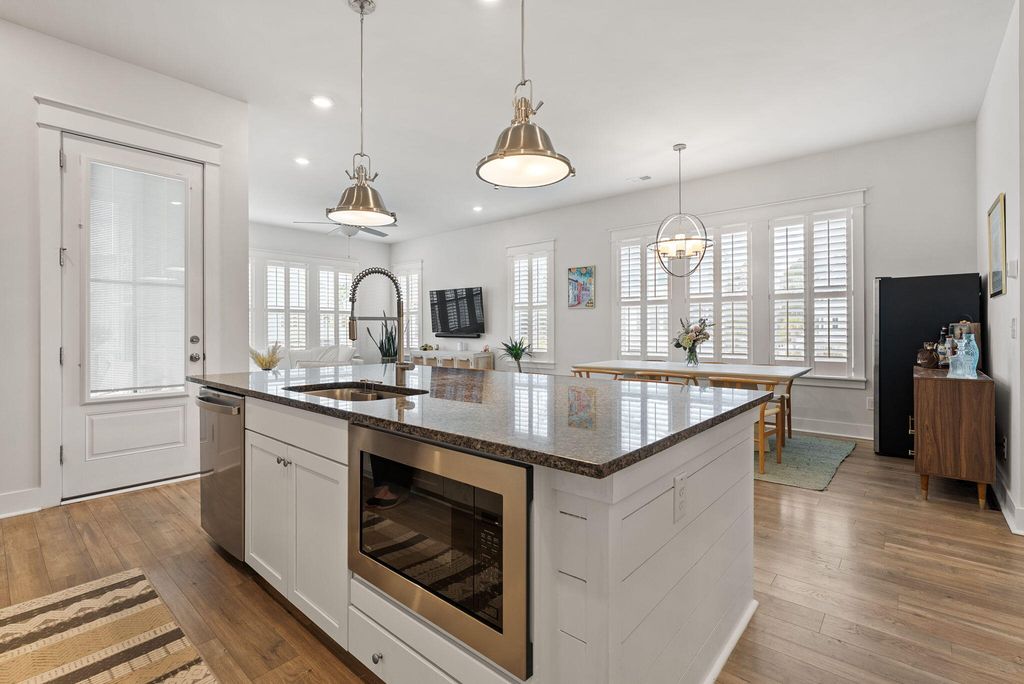 Image 22 of property listing at 2410 Lieutenant Dozier Drive, Johns Island, SC 29455