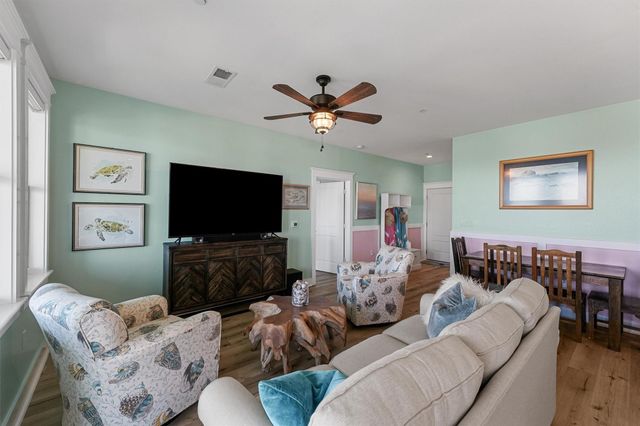 4121 Pointe West Drive 302, Galveston, TX 77554