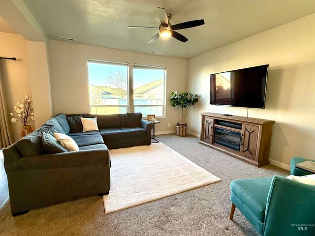 4966 W Philomena St, Meridian, ID 83646