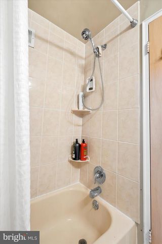 224 S SWARTHMORE AVE, Ridley Park, PA 19078