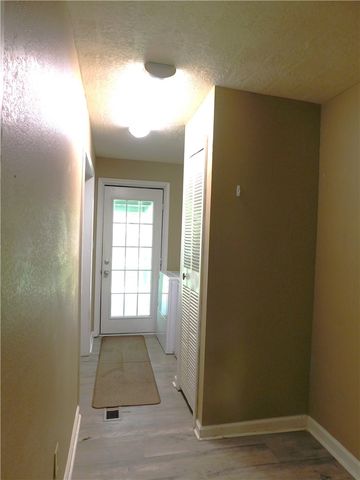402 Higgs Drive, Bryan, TX 77807