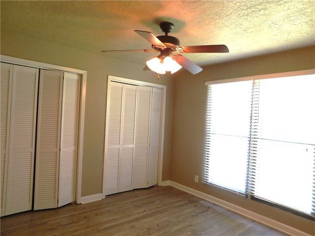402 Higgs Drive, Bryan, TX 77807