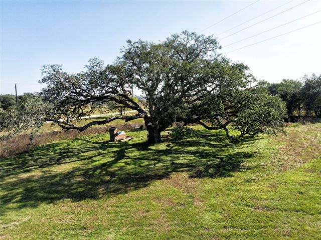 1100 Calhoun RD, Eagle Lake, TX 77434