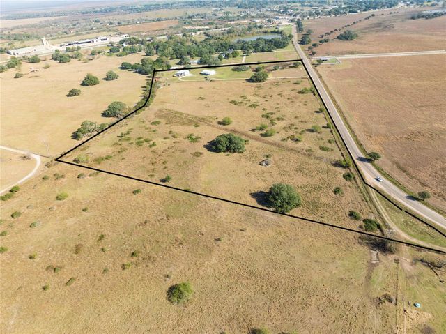 1100 Calhoun RD, Eagle Lake, TX 77434