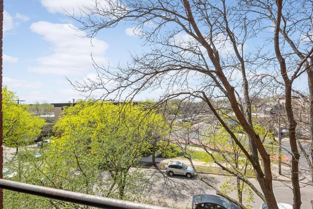 2421 Emerson Avenue S 107, Minneapolis, MN 55405