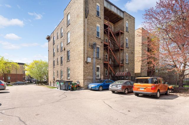 2421 Emerson Avenue S 107, Minneapolis, MN 55405