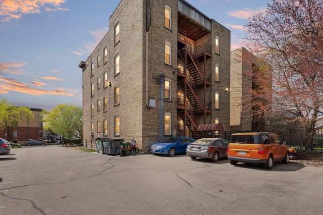 2421 Emerson Avenue S 107, Minneapolis, MN 55405
