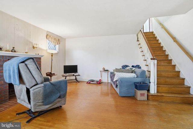1921 RIPLEY ST, Philadelphia, PA 19111