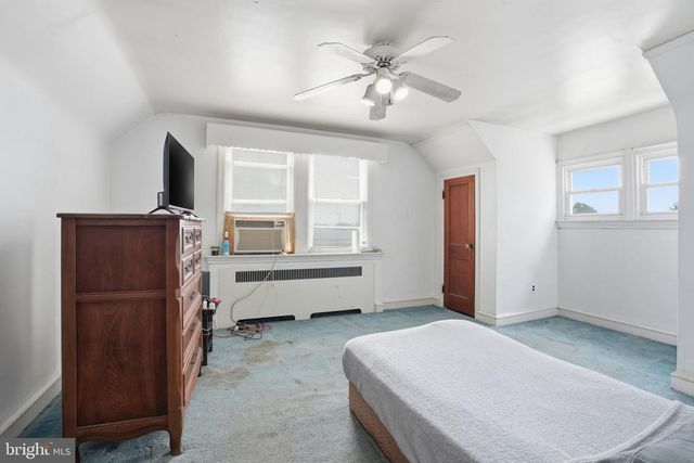 1921 RIPLEY ST, Philadelphia, PA 19111