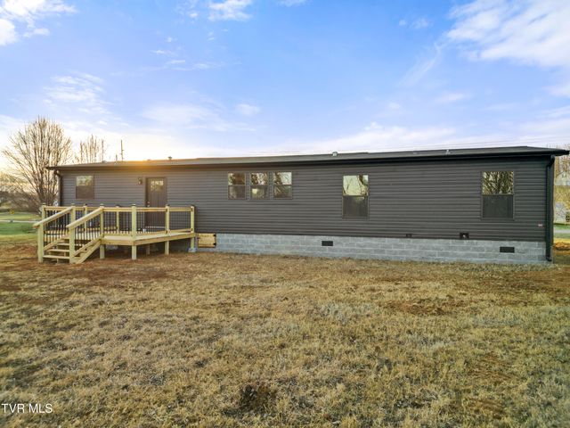 8000 Snapps Ferry Road, Chuckey, TN 37641