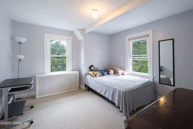 1906 Burdett Avenue, Troy, NY 12180