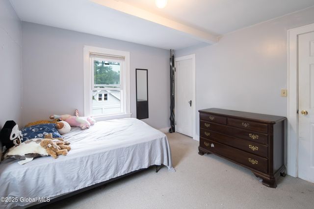 1906 Burdett Avenue, Troy, NY 12180