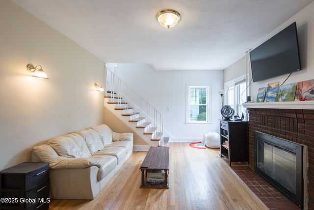 1906 Burdett Avenue, Troy, NY 12180