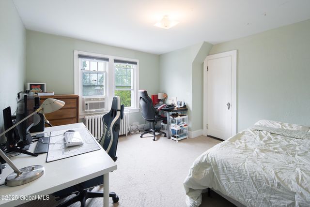 1906 Burdett Avenue, Troy, NY 12180