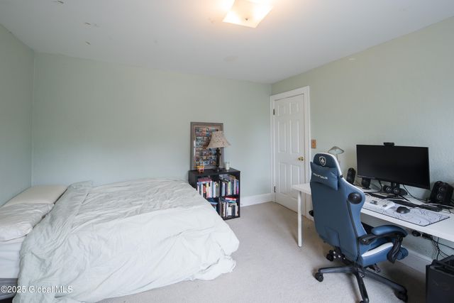1906 Burdett Avenue, Troy, NY 12180