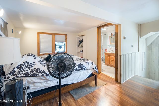 1906 Burdett Avenue, Troy, NY 12180