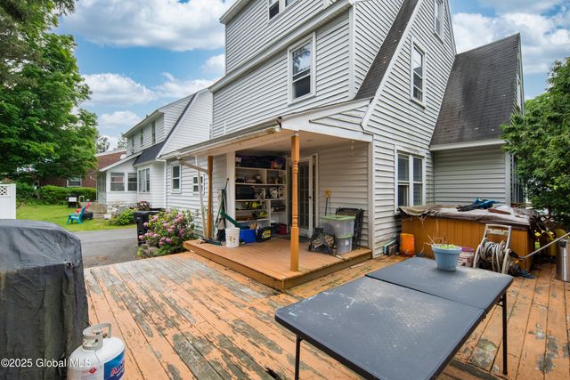 1906 Burdett Avenue, Troy, NY 12180