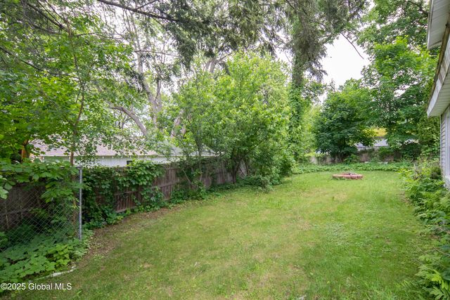 1906 Burdett Avenue, Troy, NY 12180