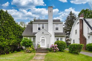 1906 Burdett Avenue, Troy, NY 12180