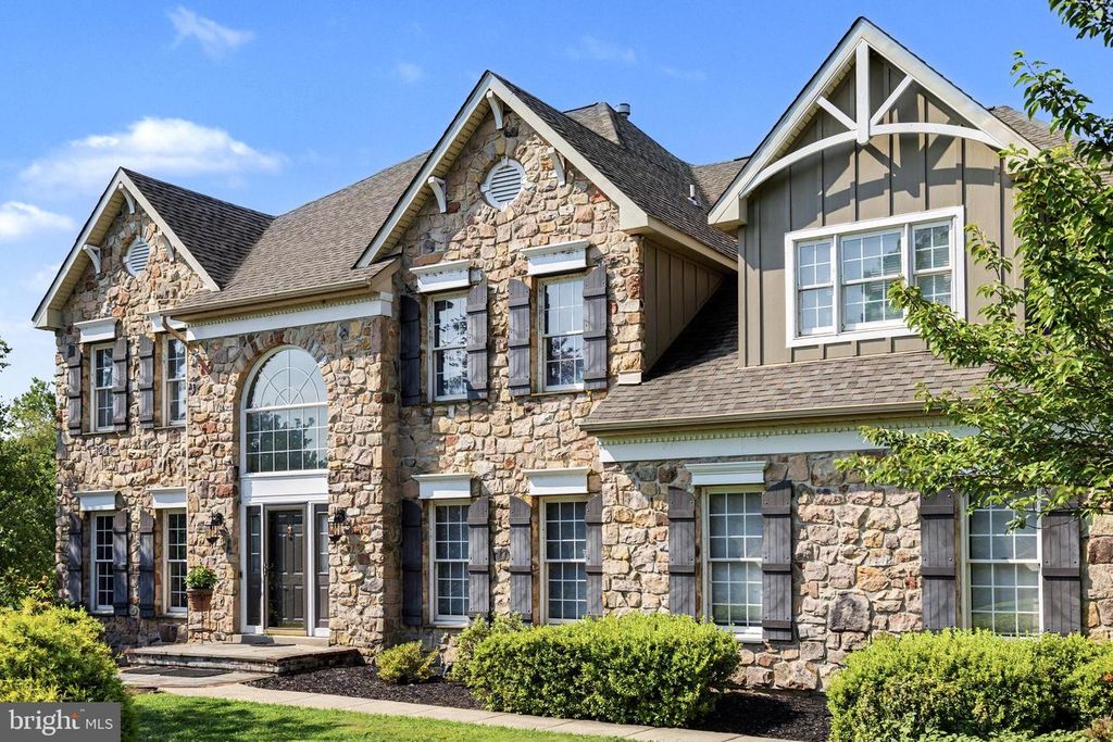 9 SUNRISE DR, DOYLESTOWN, PA 18901 — photo 3