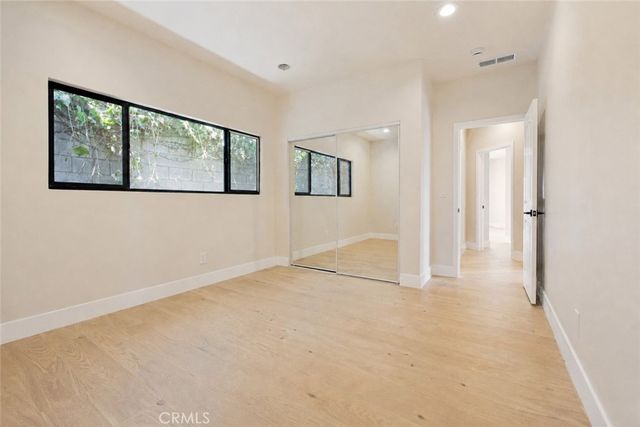 3434 Larissa, Los Angeles, CA 90026