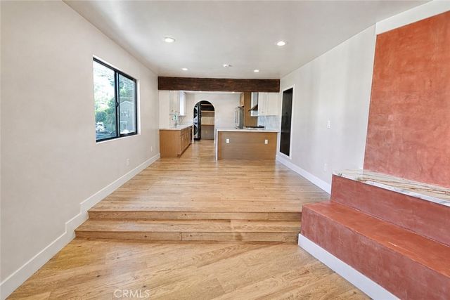 3434 Larissa, Los Angeles, CA 90026