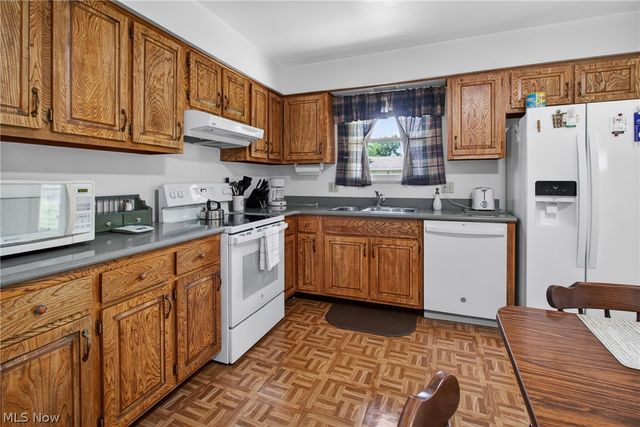 758 Abbe Road N, Elyria, OH 44035