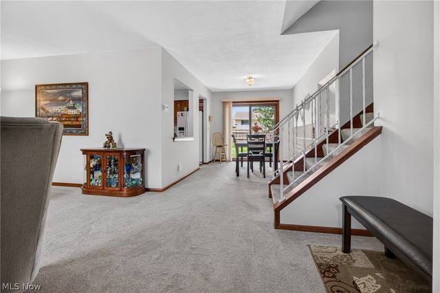 758 Abbe Road N, Elyria, OH 44035