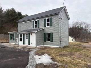 248 Ware, Palmer, MA 01069