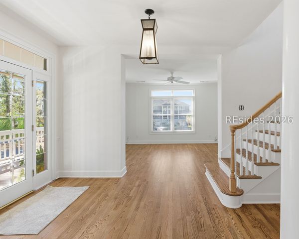 10 Bear Island Rd, Hilton Head Island, SC 29926