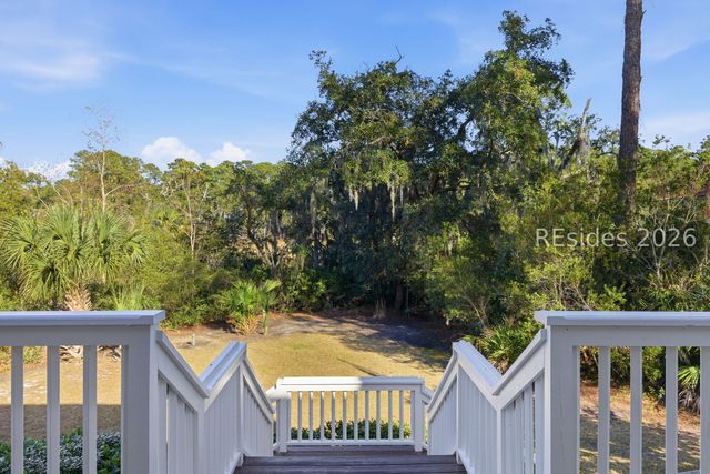 10 Bear Island Rd, Hilton Head Island, SC 29926