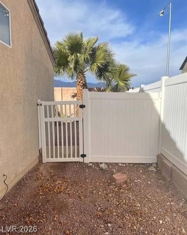 410 Horse Pointe Avenue, North Las Vegas, NV 89084