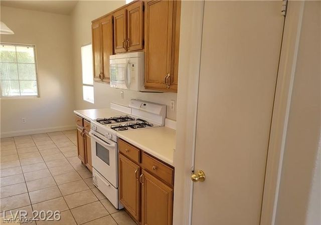 410 Horse Pointe Avenue, North Las Vegas, NV 89084