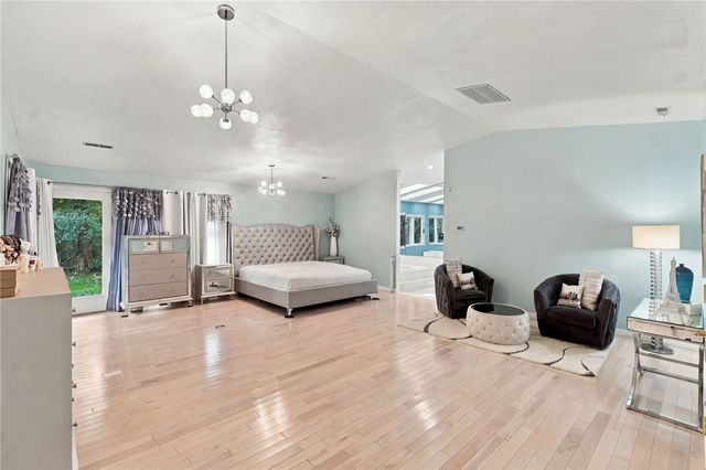 2 Elden Court, Lincoln, RI 02865