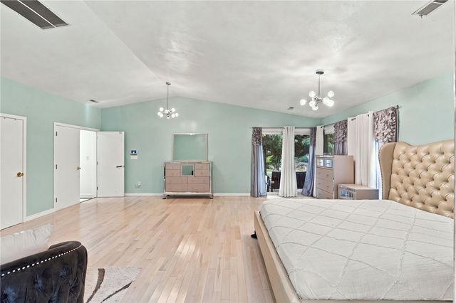 2 Elden Court, Lincoln, RI 02865