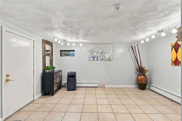 2 Elden Court, Lincoln, RI 02865