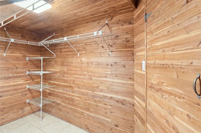 2 Elden Court, Lincoln, RI 02865
