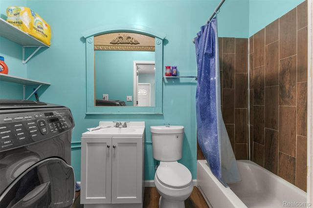 3726 Bushey Street, Detroit, MI 48210