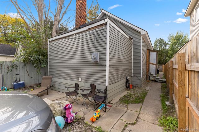 3726 Bushey Street, Detroit, MI 48210