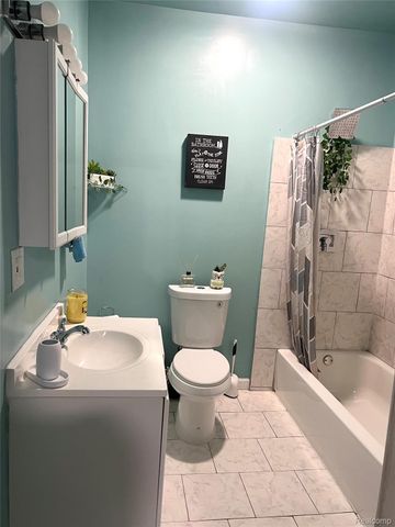 3726 Bushey Street, Detroit, MI 48210