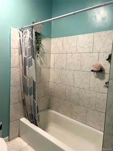 3726 Bushey Street, Detroit, MI 48210