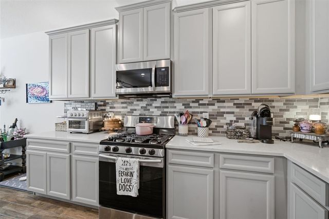 7431 SUNGOLD MEADOW COURT, Apollo Beach, FL 33572