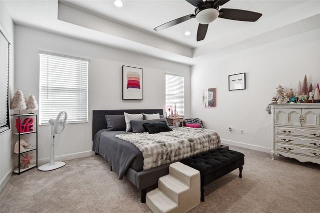 7431 SUNGOLD MEADOW COURT, Apollo Beach, FL 33572