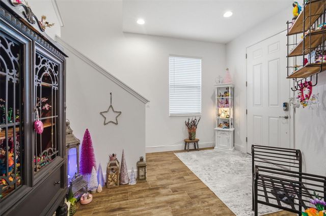 7431 SUNGOLD MEADOW COURT, Apollo Beach, FL 33572