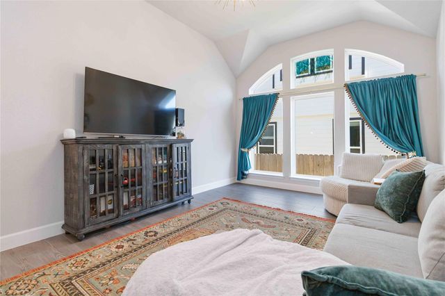 517 Mallow RD, Leander, TX 78641