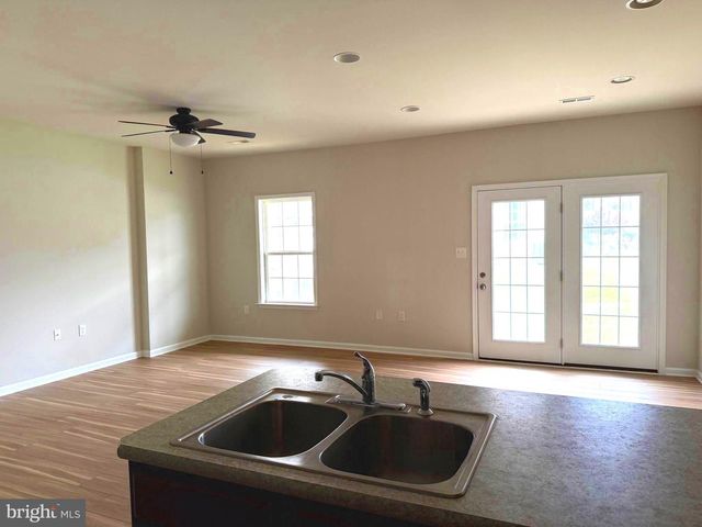 25 CAVENDISH WAY, Falling Waters, WV 25419