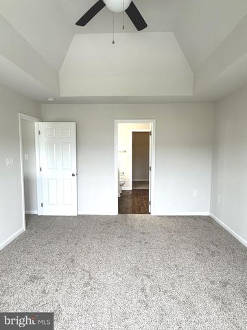 25 CAVENDISH WAY, Falling Waters, WV 25419